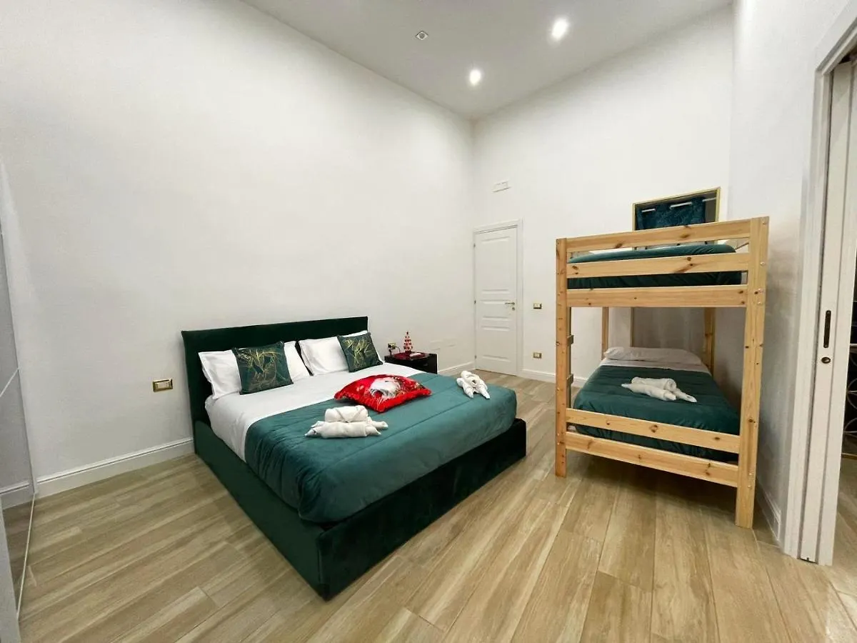 Berenice Suites Napoli 0*,  Italia
