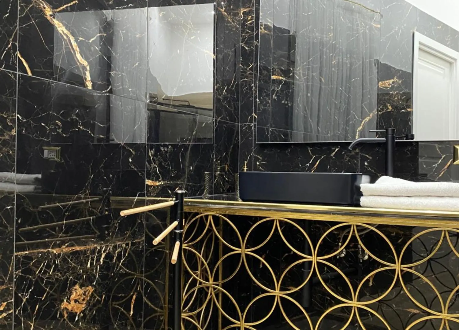 Berenice Suites Napoli 0*,  Italia